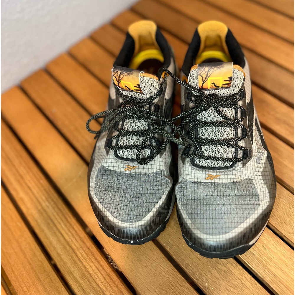 Nat Geo Reebok Trainers - Picture 3 of 6